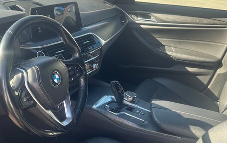 BMW 5 серия, 2017 год, 3 300 000 рублей, 12 фотография
