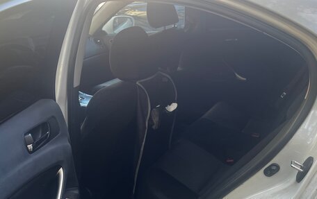 Lexus IS II рестайлинг 2, 2006 год, 700 000 рублей, 2 фотография