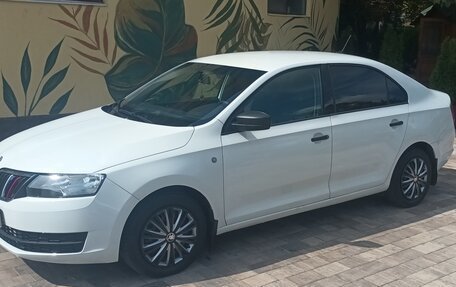 Skoda Rapid I, 2017 год, 1 000 000 рублей, 2 фотография