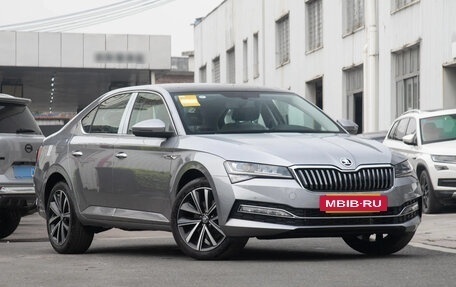 Skoda Superb III рестайлинг, 2025 год, 2 990 633 рублей, 3 фотография