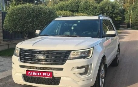 Ford Explorer VI, 2016 год, 2 499 000 рублей, 1 фотография