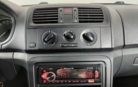 Skoda Fabia II, 2012 год, 430 000 рублей, 15 фотография