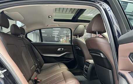 BMW 3 серия, 2022 год, 2 890 900 рублей, 17 фотография