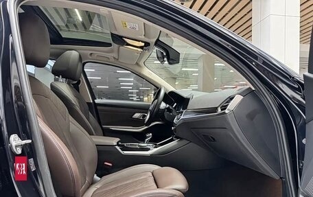 BMW 3 серия, 2022 год, 2 890 900 рублей, 18 фотография