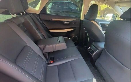 Lexus NX I, 2021 год, 3 270 000 рублей, 8 фотография