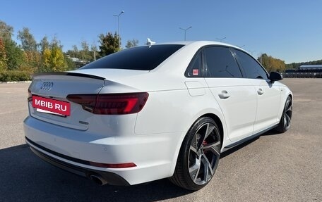 Audi A4, 2017 год, 2 850 000 рублей, 10 фотография