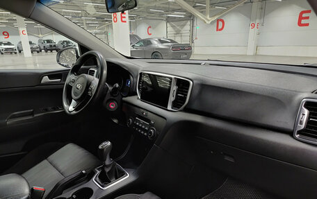 KIA Sportage IV рестайлинг, 2018 год, 1 760 000 рублей, 11 фотография