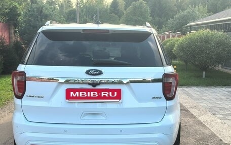 Ford Explorer VI, 2016 год, 2 499 000 рублей, 3 фотография