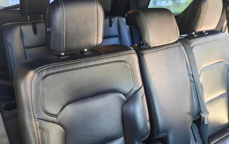 Ford Explorer VI, 2016 год, 2 499 000 рублей, 8 фотография