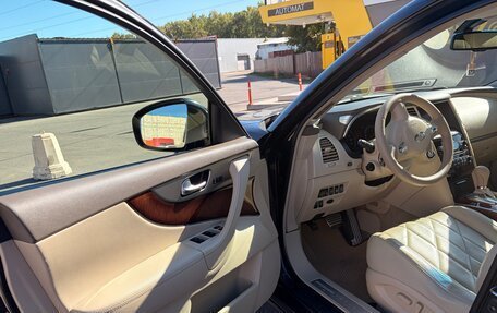 Infiniti FX II, 2011 год, 2 100 000 рублей, 2 фотография