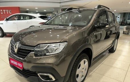 Renault Sandero II рестайлинг, 2018 год, 980 000 рублей, 1 фотография