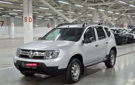 Renault Duster I рестайлинг, 2017 год, 1 015 000 рублей, 1 фотография
