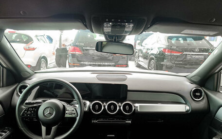 Mercedes-Benz GLB, 2021 год, 2 830 000 рублей, 14 фотография