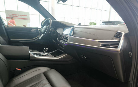 BMW X7, 2021 год, 7 030 000 рублей, 11 фотография