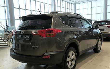 Toyota RAV4, 2014 год, 1 650 000 рублей, 5 фотография