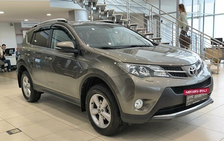 Toyota RAV4, 2014 год, 1 650 000 рублей, 3 фотография
