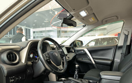 Toyota RAV4, 2014 год, 1 650 000 рублей, 16 фотография