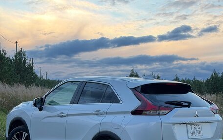 Mitsubishi Eclipse Cross, 2021 год, 2 250 000 рублей, 3 фотография