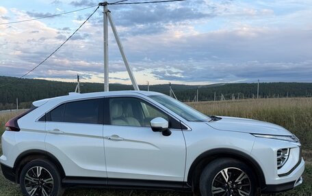 Mitsubishi Eclipse Cross, 2021 год, 2 250 000 рублей, 4 фотография