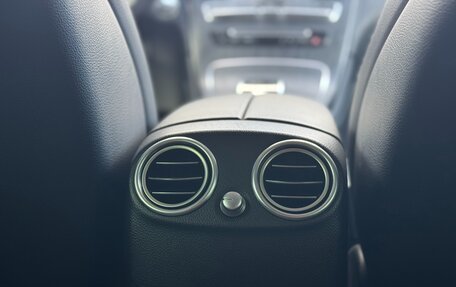 Mercedes-Benz GLC, 2018 год, 2 960 000 рублей, 32 фотография