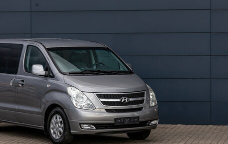 Hyundai Grand Starex Grand Starex I рестайлинг 2, 2011 год, 1 855 000 рублей, 8 фотография
