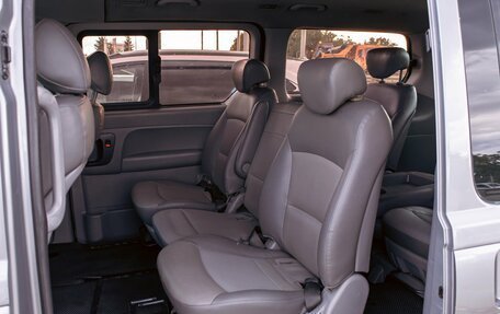 Hyundai Grand Starex Grand Starex I рестайлинг 2, 2011 год, 1 855 000 рублей, 17 фотография