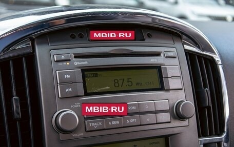 Hyundai Grand Starex Grand Starex I рестайлинг 2, 2011 год, 1 855 000 рублей, 14 фотография
