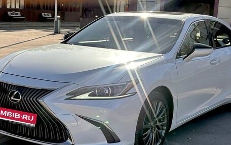 Lexus ES VII, 2020 год, 3 550 000 рублей, 18 фотография