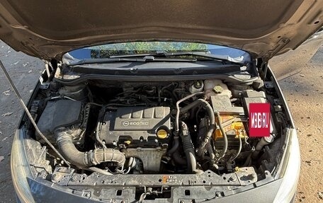 Opel Astra J, 2011 год, 550 000 рублей, 11 фотография