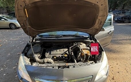Opel Astra J, 2011 год, 550 000 рублей, 10 фотография