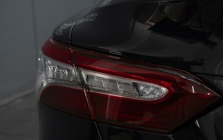 Toyota Camry, 2022 год, 2 990 000 рублей, 11 фотография