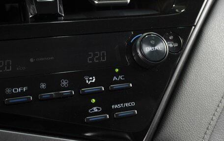Toyota Camry, 2022 год, 2 990 000 рублей, 27 фотография