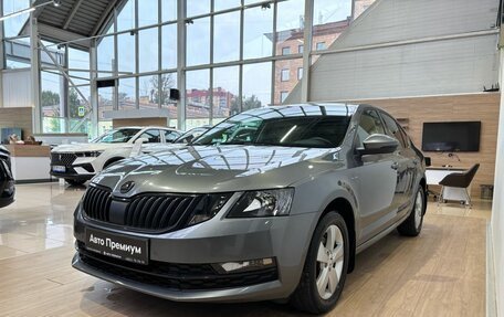 Skoda Octavia, 2018 год, 1 690 000 рублей, 3 фотография