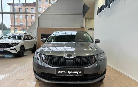 Skoda Octavia, 2018 год, 1 690 000 рублей, 2 фотография