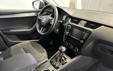 Skoda Octavia, 2018 год, 1 690 000 рублей, 14 фотография