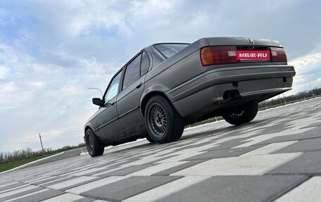 BMW 3 серия, 1987 год, 780 000 рублей, 3 фотография