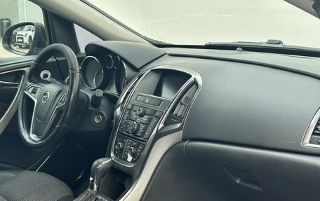 Opel Astra J, 2011 год, 495 000 рублей, 10 фотография