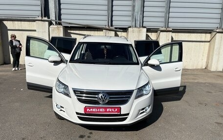 Volkswagen Tiguan I, 2010 год, 1 200 000 рублей, 11 фотография