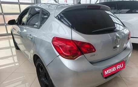 Opel Astra J, 2010 год, 439 000 рублей, 6 фотография