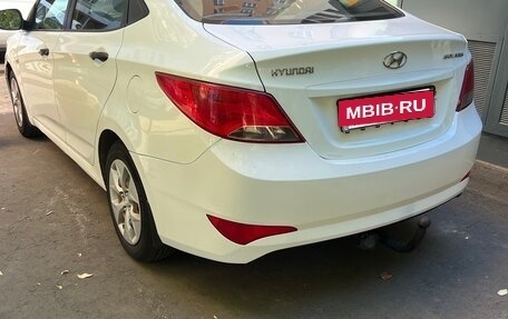 Hyundai Solaris II рестайлинг, 2015 год, 640 000 рублей, 3 фотография