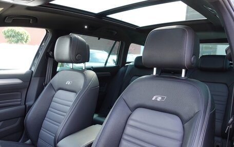 Volkswagen Passat B8 рестайлинг, 2022 год, 3 010 010 рублей, 13 фотография