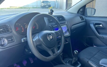 Volkswagen Polo VI (EU Market), 2018 год, 745 000 рублей, 3 фотография