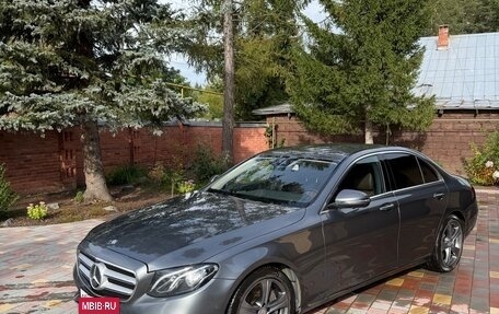 Mercedes-Benz E-Класс, 2016 год, 3 700 000 рублей, 2 фотография