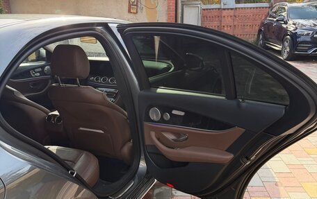 Mercedes-Benz E-Класс, 2016 год, 3 700 000 рублей, 16 фотография