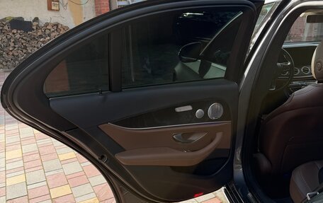 Mercedes-Benz E-Класс, 2016 год, 3 700 000 рублей, 18 фотография
