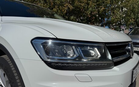 Volkswagen Tiguan II, 2019 год, 2 700 000 рублей, 13 фотография