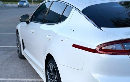 KIA Stinger I, 2019 год, 2 750 000 рублей, 2 фотография