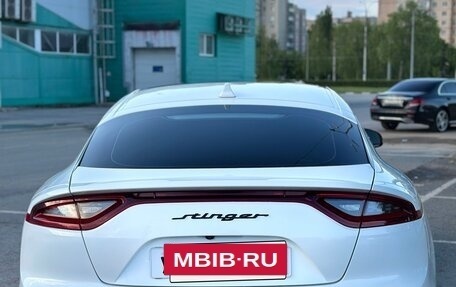 KIA Stinger I, 2019 год, 2 750 000 рублей, 3 фотография