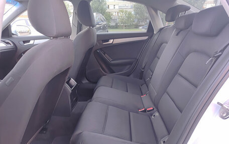 Audi A4, 2013 год, 1 045 000 рублей, 12 фотография