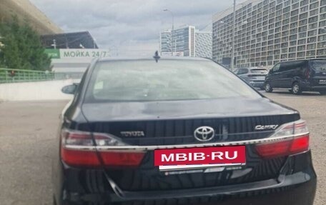 Toyota Camry, 2015 год, 1 750 000 рублей, 2 фотография